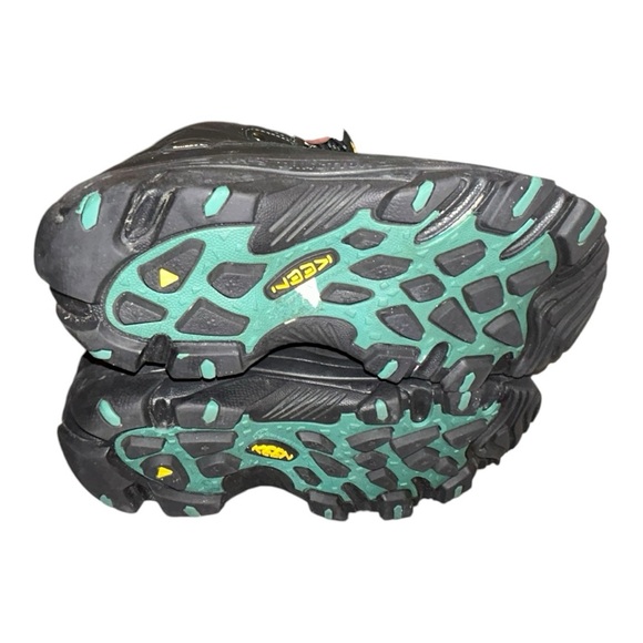 Keen Alaska Hiking Boots
Women’s Size 7 – Black with Blue Turquoise Trim - Picture 5 of 10